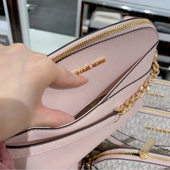 Michael Kors Jet Set Travel Medium Dome Crossbody - Picture 2 of 5